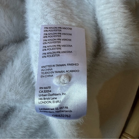 Maeve Scoop Neck Eyelash Sweater Tee L - Picture 12 of 12